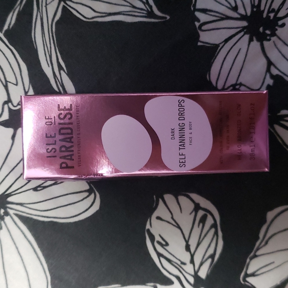 Isle of Paradise self tanning drops